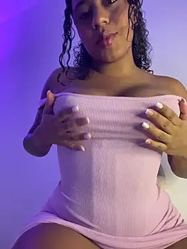 Snapshot of charlotteeruss chatting on 12.02.25 charlotteeruss online show from 12.02.25