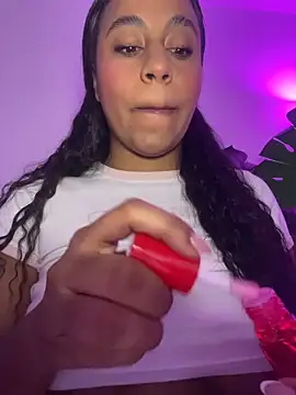 Snapshot of charlotteeruss chatting on 02.18.26 charlotteeruss online show from 02.18.26