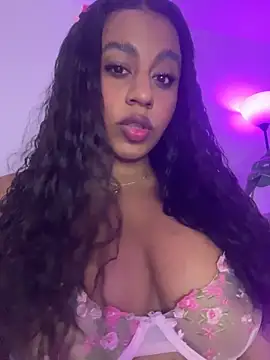 Snapshot of charlotteeruss chatting on 02.24.26 charlotteeruss online show from 02.24.26