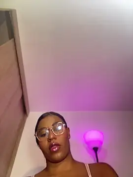 charlotteeruss online show from 07.05.26