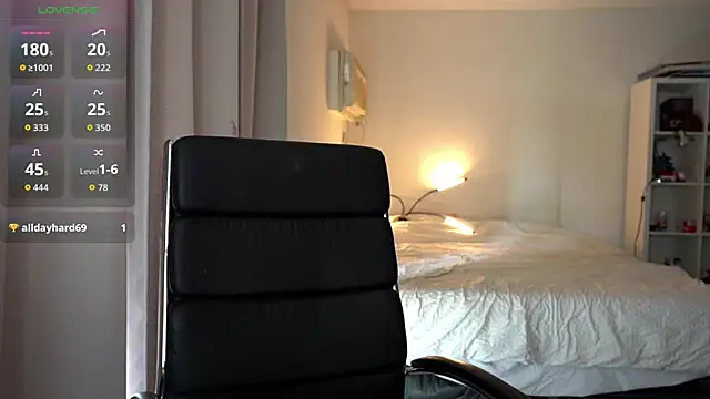 olivia jeas online show from 11.04.25