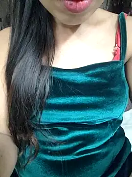 Snapshot of Roshni_98 chatting on 03.23.25 Roshni 98 online show from 03.23.25