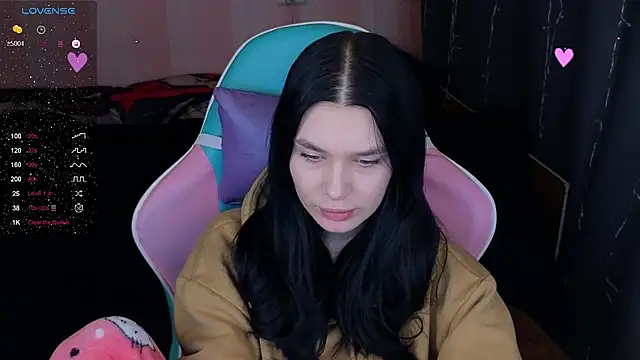 Snapshot of Amanda_Tender chatting on 02.10.25 Amanda Tender online show from 02.10.25