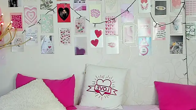 Snapshot of little_radiant_sun chatting on 01.17.26 little radiant sun online show from 01.17.26