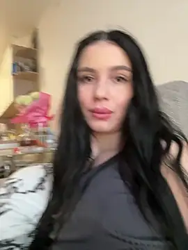 SofiaLaLight online show from 01.19.26