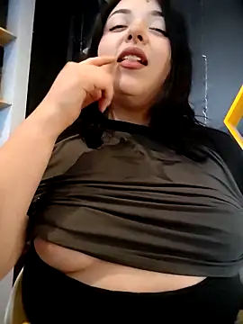 Chubbygrl20 online show from 02.20.26