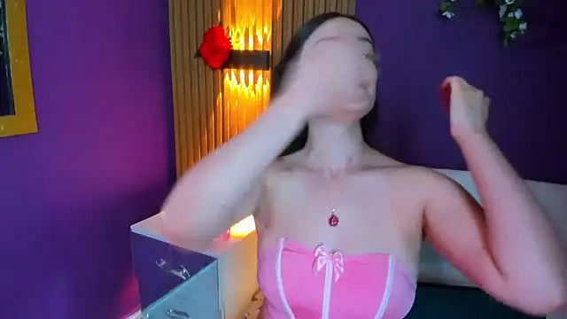 Kate Amaretto  online show from 02.17.25