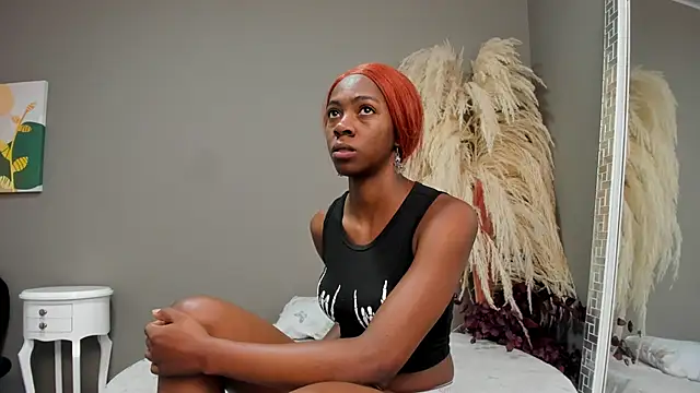 Shanelle   online show from 10.25.25