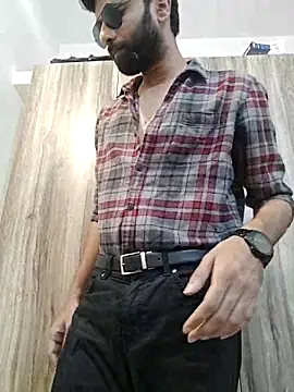 Snapshot of 18_couple_sex chatting on 05.11.26 18 couple sex online show from 05.11.26