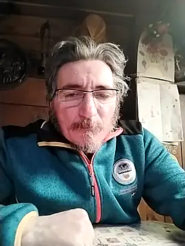 Chris8149 online show from 02.18.25