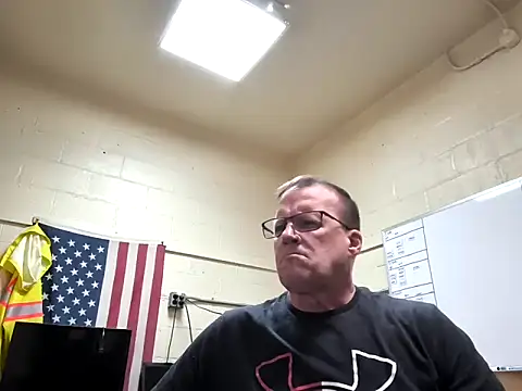 Snapshot of Cockrub1 chatting on 02.18.26 Cockrub1 online show from 02.18.26