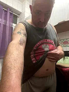 Russirayu online show from 10.29.25