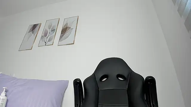 Snapshot of _Molly_rosse_ chatting on 05.15.26 Molly rosse online show from 05.15.26