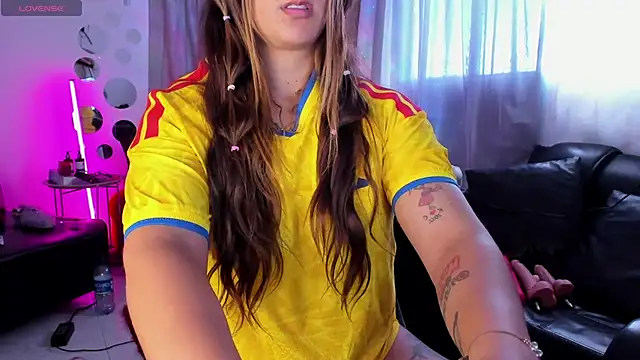 Natasha Wilde  online show from 06.23.26