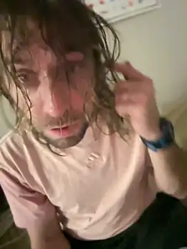 Snapshot of 4kUsh2Fashion0 chatting on 12.24.24 4kUsh2Fashion0 online show from 12.24.24