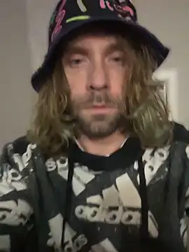 Snapshot of 4kUsh2Fashion0 chatting on 12.27.24 4kUsh2Fashion0 online show from 12.27.24