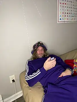 Snapshot of 4kUsh2Fashion0 chatting on 02.03.25 4kUsh2Fashion0 online show from 02.03.25