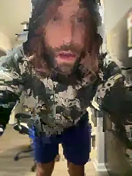 Snapshot of 4kUsh2Fashion0 chatting on 03.05.25 4kUsh2Fashion0 online show from 03.05.25