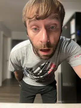 Snapshot of 4kUsh2Fashion0 chatting on 10.07.25 4kUsh2Fashion0 online show from 10.07.25