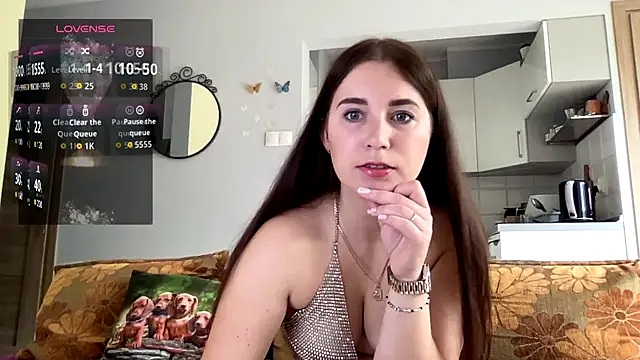 Teylor Love online show from 09.17.25