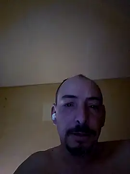 Snapshot of antoniox1978 chatting on 03.10.25 antoniox1978 online show from 03.10.25