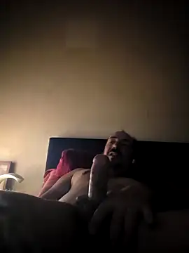 Snapshot of antoniox1978 chatting on 10.15.25 antoniox1978 online show from 10.15.25