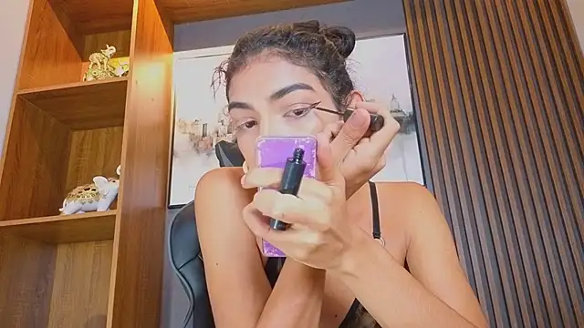 Alahia Rodriguez online show from 05.09.26