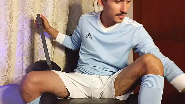 HomeAloneK online show from 06.03.26