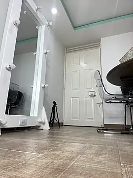 Snapshot of Lexa_queen chatting on 12.19.25 Lexa queen online show from 12.19.25