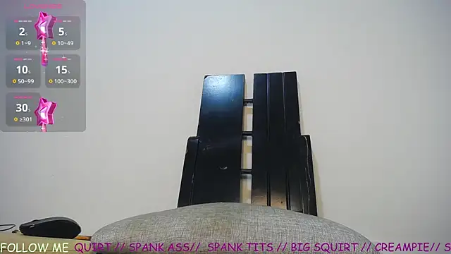 vegalaura   online show from 04.10.26