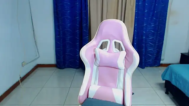 kiwii nasty online show from 07.25.26