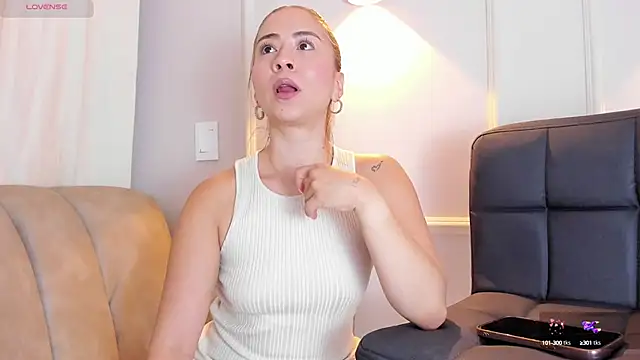 Lia walton online show from 12.25.24