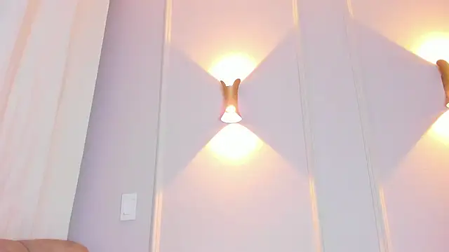 Lia walton online show from 02.28.25