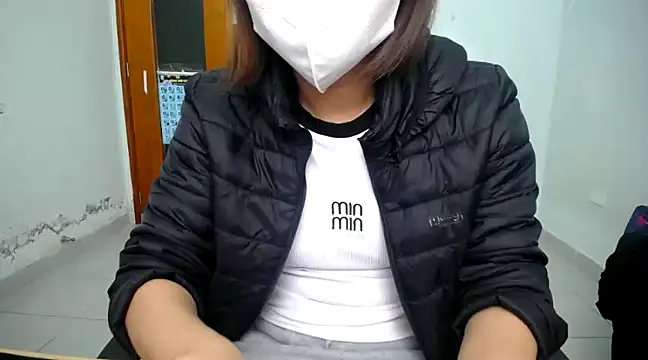 Snapshot of Michiko1 chatting on 01.28.25 Michiko1 online show from 01.28.25