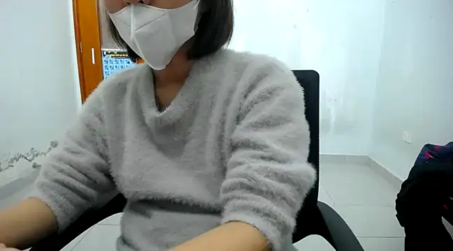 Snapshot of Michiko1 chatting on 01.28.25 Michiko1 online show from 01.28.25