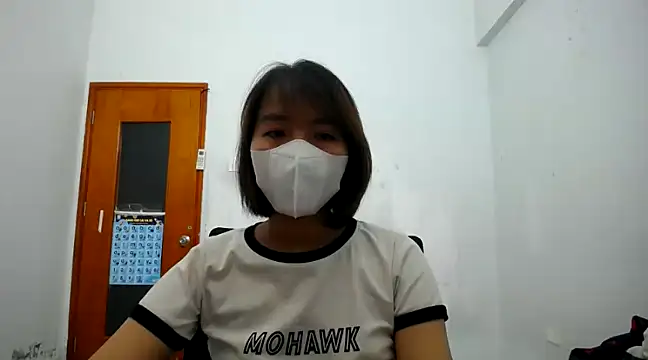 Snapshot of Michiko1 chatting on 02.04.25 Michiko1 online show from 02.04.25