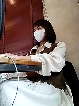 Snapshot of Michiko1 chatting on 03.08.25 Michiko1 online show from 03.08.25