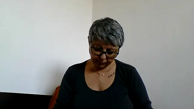 roseblak42 online show from 03.14.26