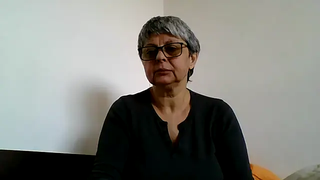 roseblak42 online show from 04.05.26