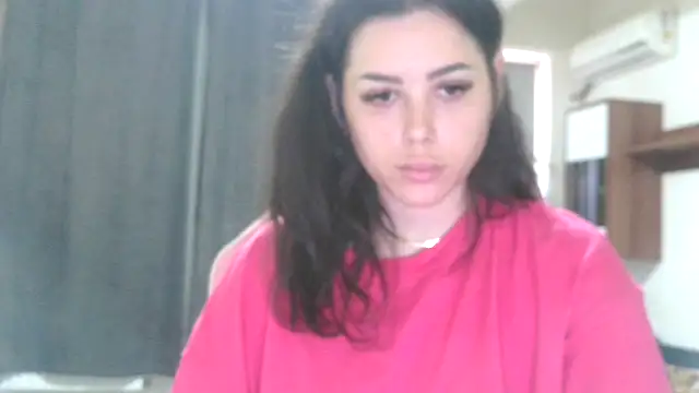 Snapshot of LovelyJulliette chatting on 07.07.26 LovelyJulliette online show from 07.07.26