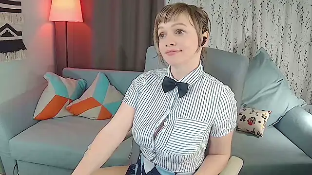 NandiSmile online show from 02.17.26