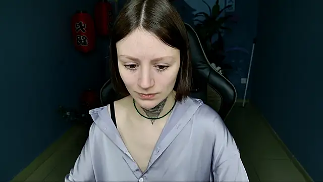 Snapshot of VeliraBraitberg chatting on 03.19.25 VeliraBraitberg online show from 03.19.25