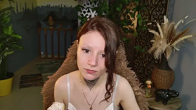 Snapshot of VeliraBraitberg chatting on 07.15.26 VeliraBraitberg online show from 07.15.26