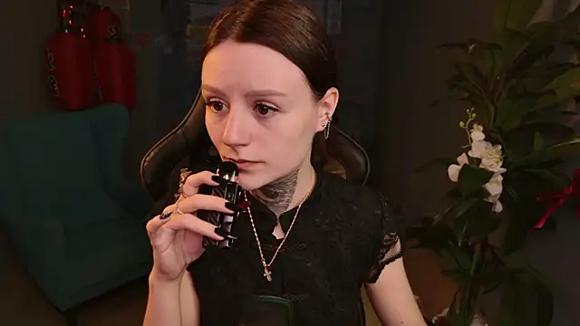 Snapshot of VeliraBraitberg chatting on 07.18.26 VeliraBraitberg online show from 07.18.26