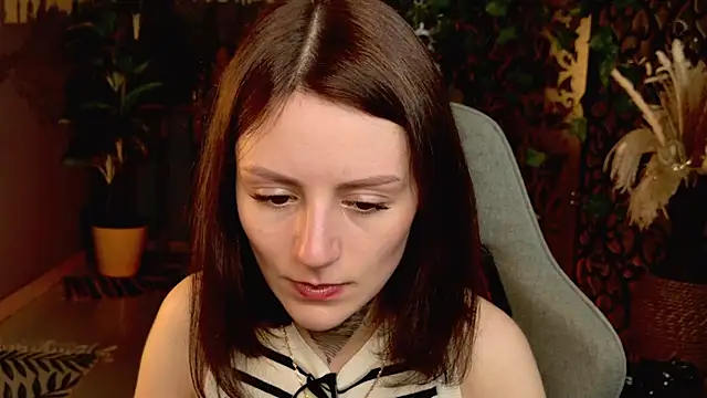 Snapshot of VeliraBraitberg chatting on 07.28.26 VeliraBraitberg online show from 07.28.26
