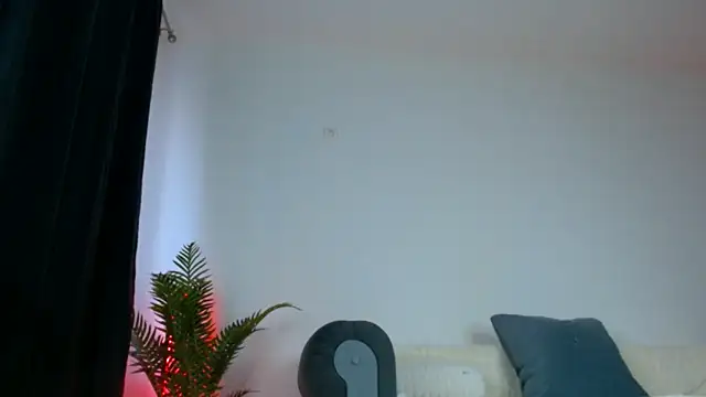 arianatattoos online show from 06.03.26
