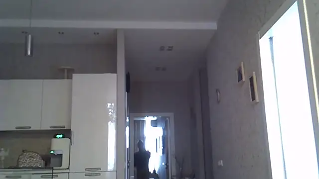 ZarinaSwift online show from 05.13.26