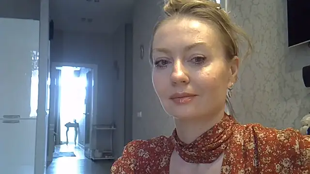 ZarinaSwift online show from 05.30.26