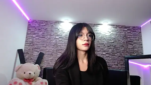 Snapshot of jeimy_garcia chatting on 02.06.25 jeimy garcia online show from 02.06.25