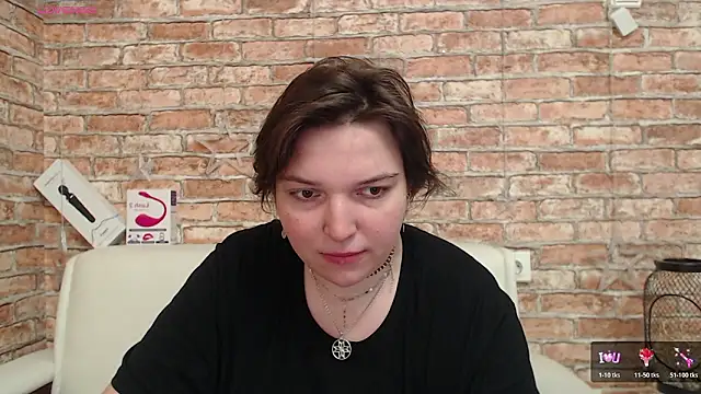 Amelia Kiss  online show from 02.05.26